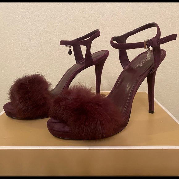 Michael Kors FAYE SUEDE & FUR HEEL SANDAL OPEN-TOE - Picture 2 of 6